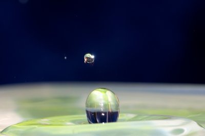 Etoile dans la goutte_4560151327_l.jpg